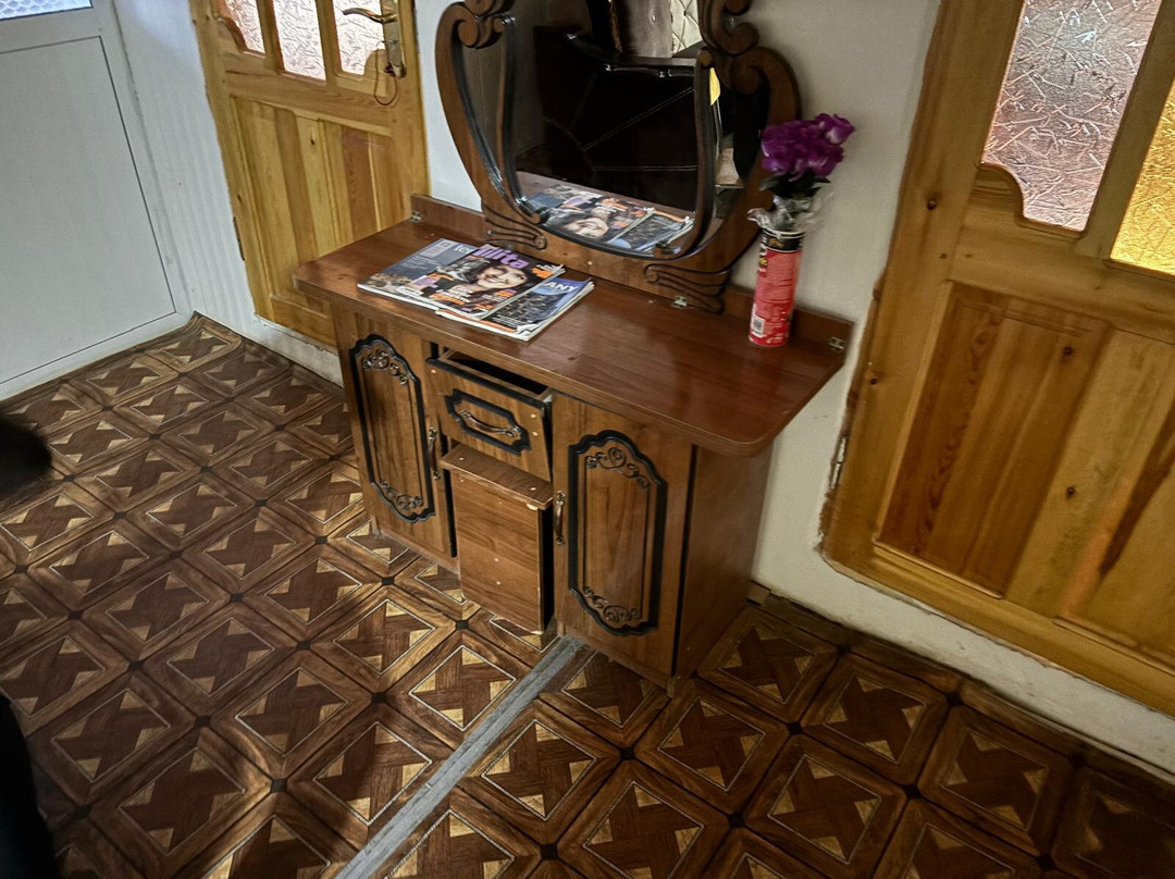 Jumaboy Guesthouse