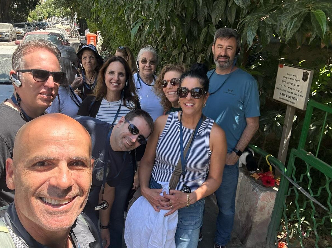Tzahi Cohen - Private Tour Guide