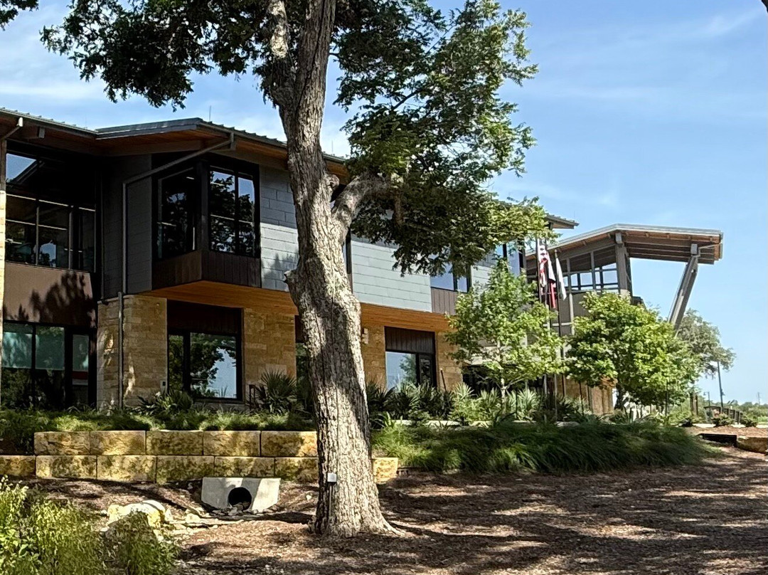 Cedar Park Public Library-斯德伯克必去景点