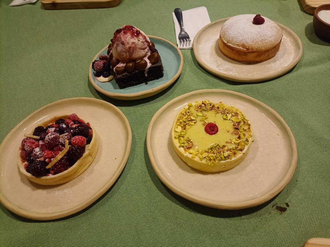 Ana del Sol Frutos de Montaña