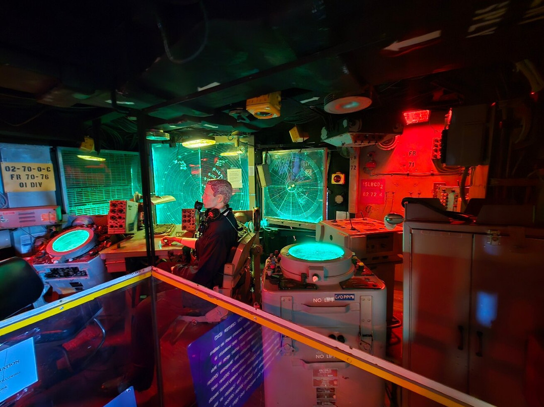 Naval Ship Museum Uss Edson Dd-946-贝城必去景点