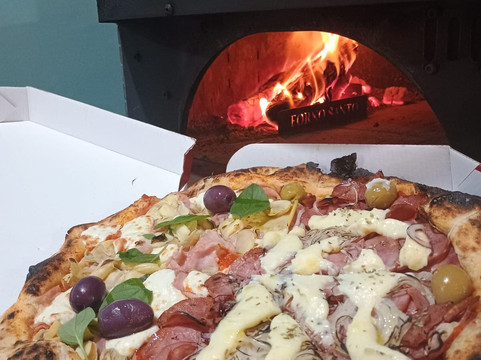 Pizzaria Casa De Calle