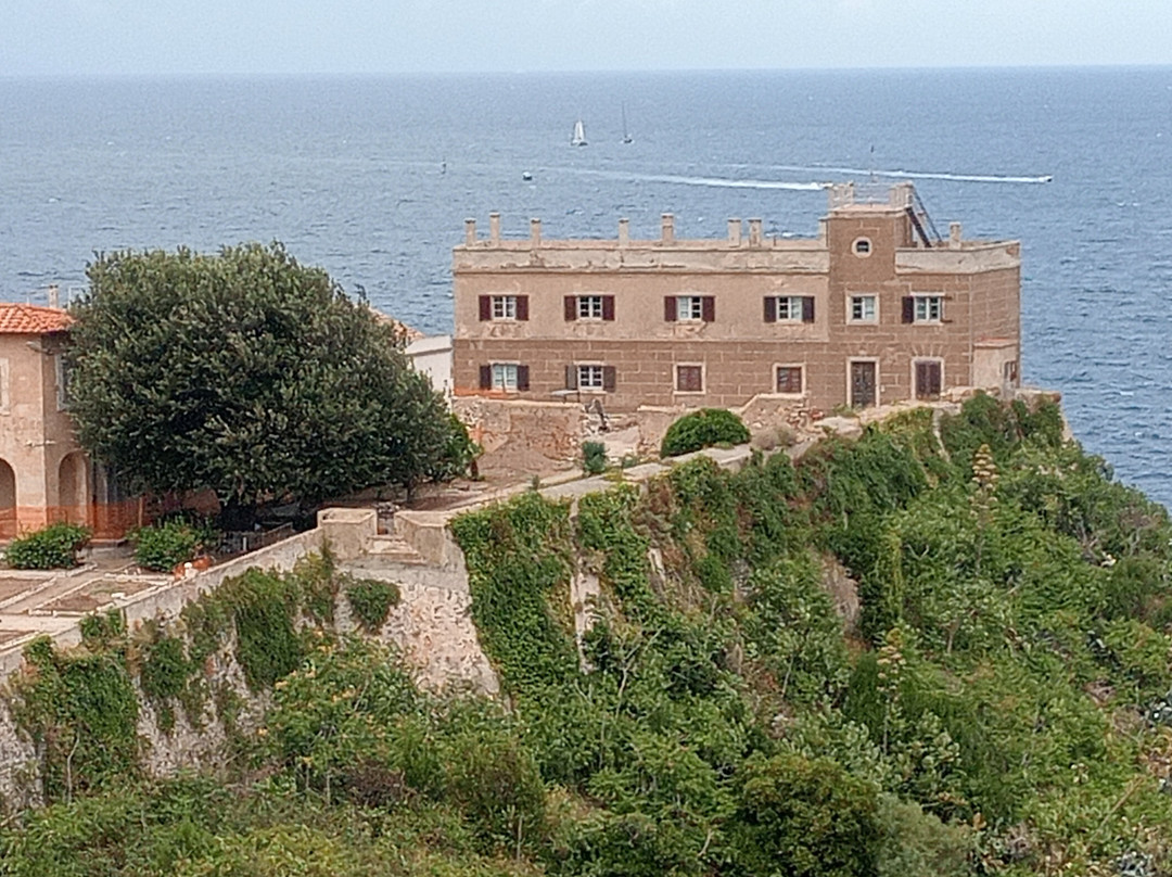 Villa Dei Mulini-费拉约港必去景点