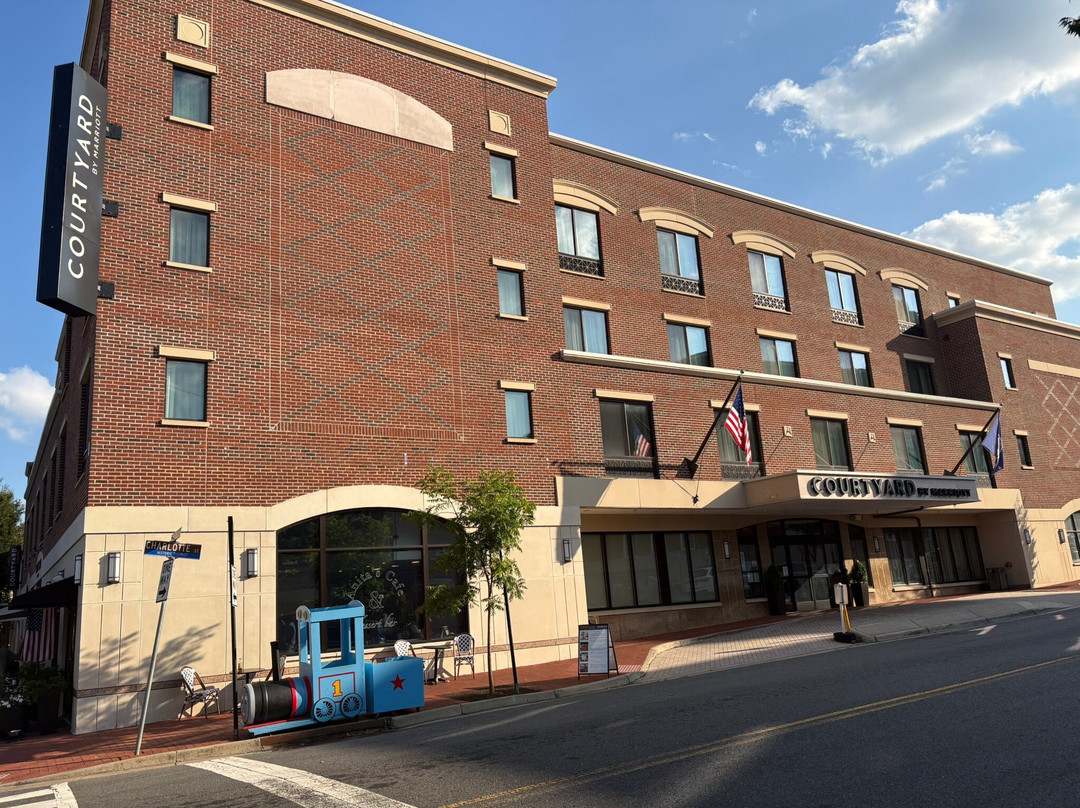 弗雷德里克斯堡历史区万怡酒店主图