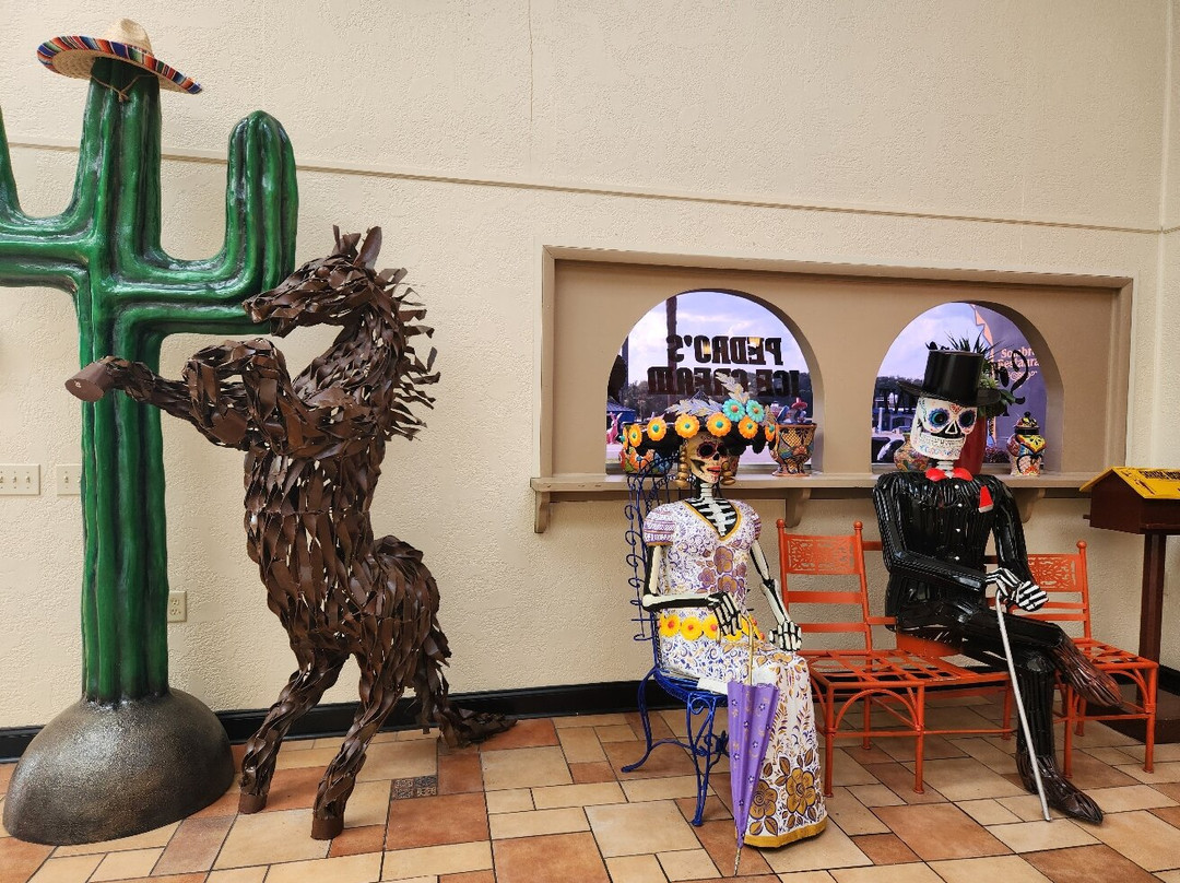 South of the Border-Dillon必去景点