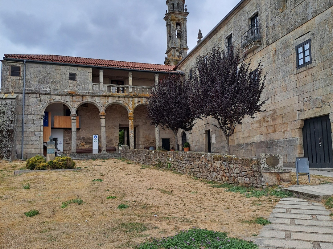 Santa Maria de Xunqueira de Espadanedo-Xunqueira De Espadanedo必去景点