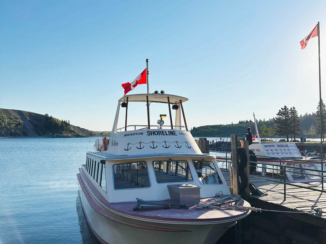 Waterton Shoreline Cruise Co.-沃特顿湖国家公园必去景点