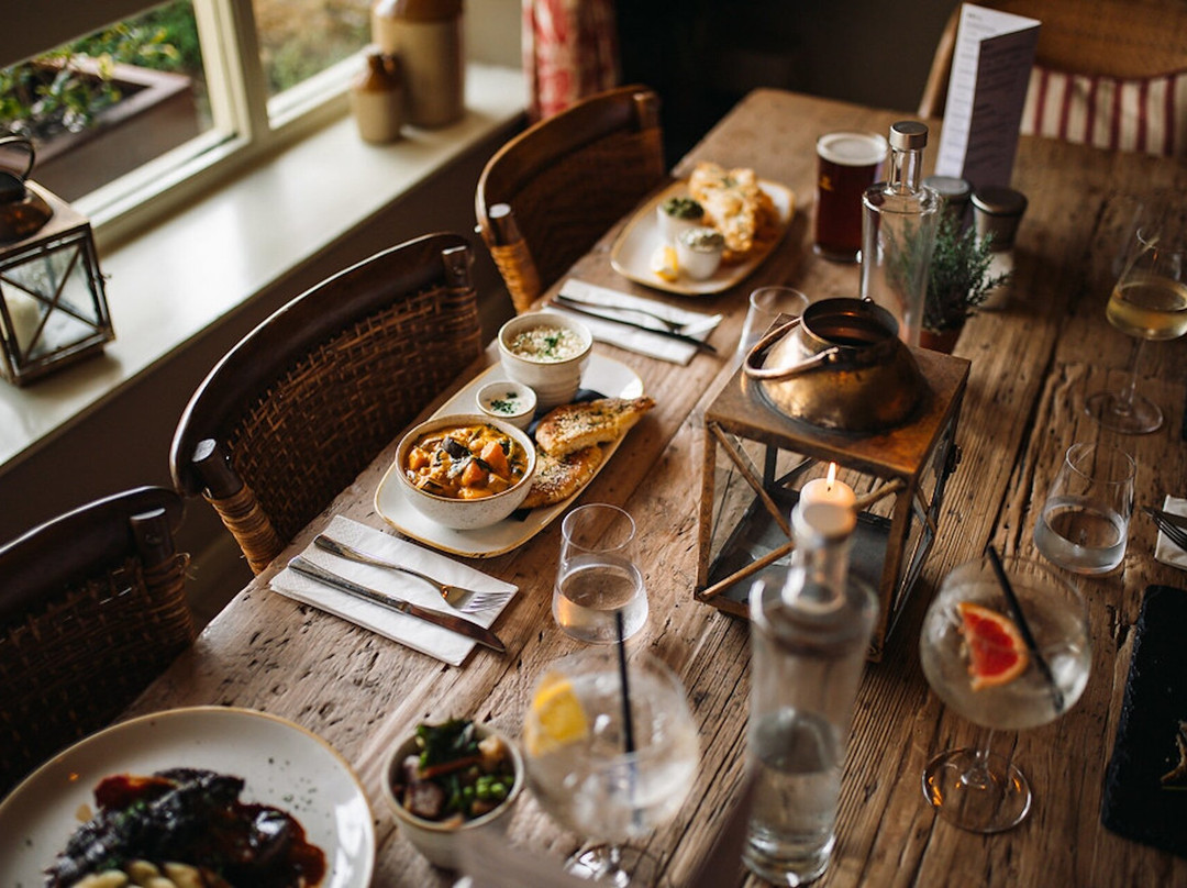 Ashton Keynes酒店住宿-The Eliot Arms Hotel