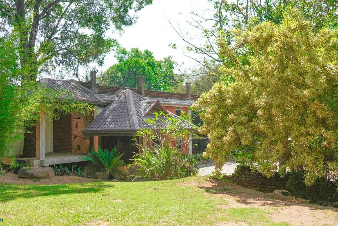 Araliya Hotel & Banquets - Digana