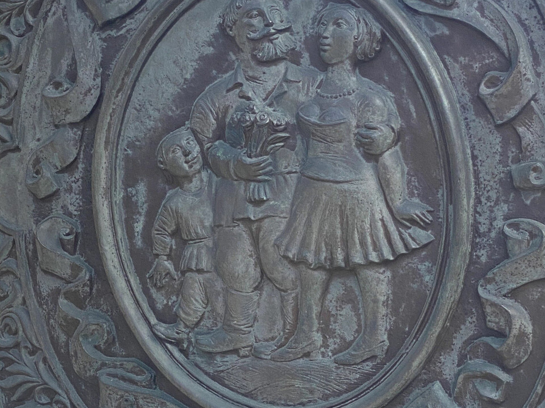 Box of Russian Folk Proverbs-奔萨必去景点