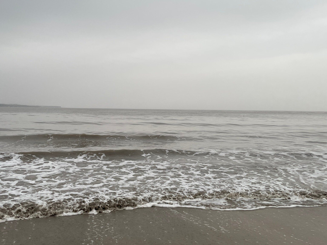 Nagoa Beach-弟乌必去景点