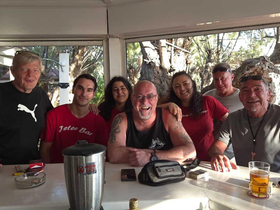 Jetee Beach Bar-Palaiochora必去景点