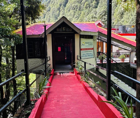 Hotel Paradise hiis Dalhousie Panchpulla