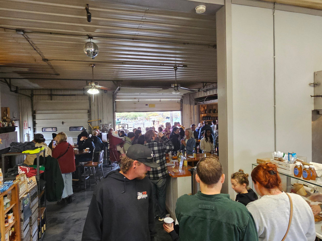 Furnace Brook Winery at Hilltop Orchards-Richmond必去景点