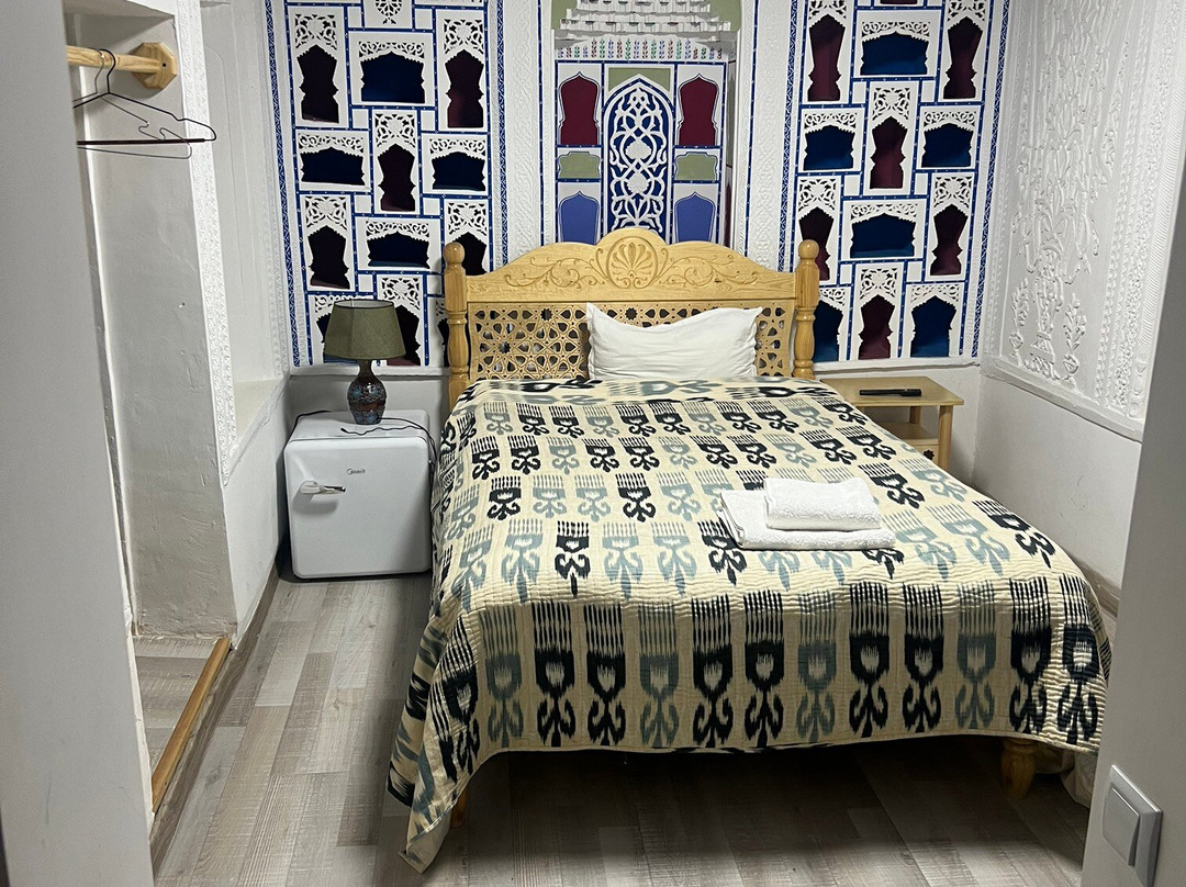 Bibi-Khanym Hotel主图