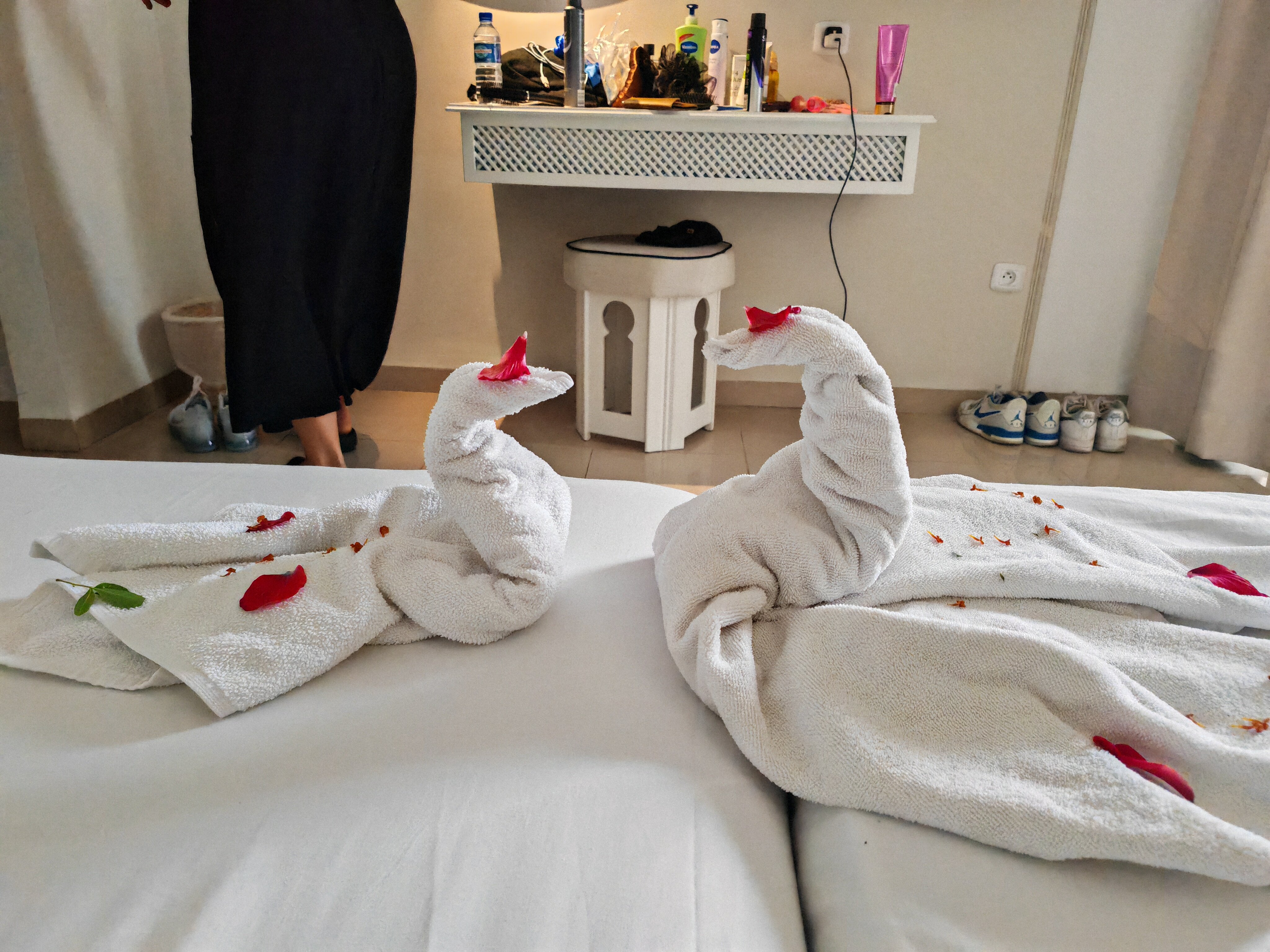 Houda Yasmine Hammamet-官方