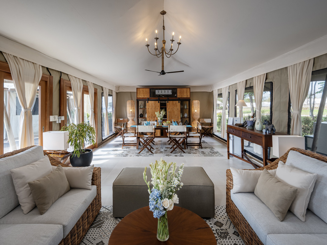 Menjangan Dynasty Resort, Beach Glamping And Dive Centre主图