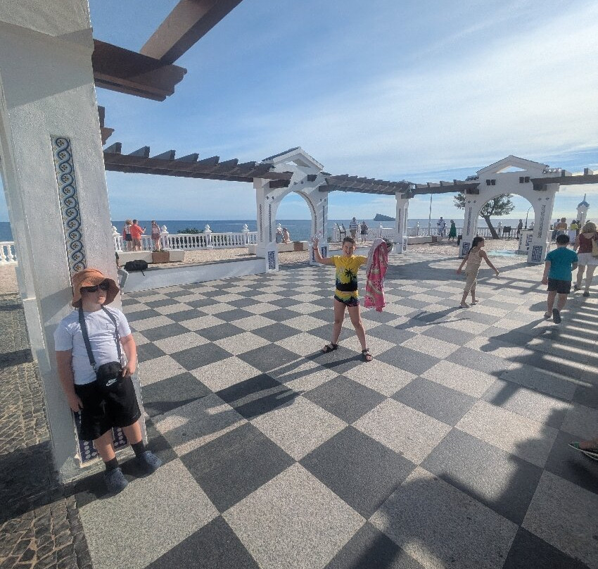 Placa del Castell-贝尼多姆必去景点