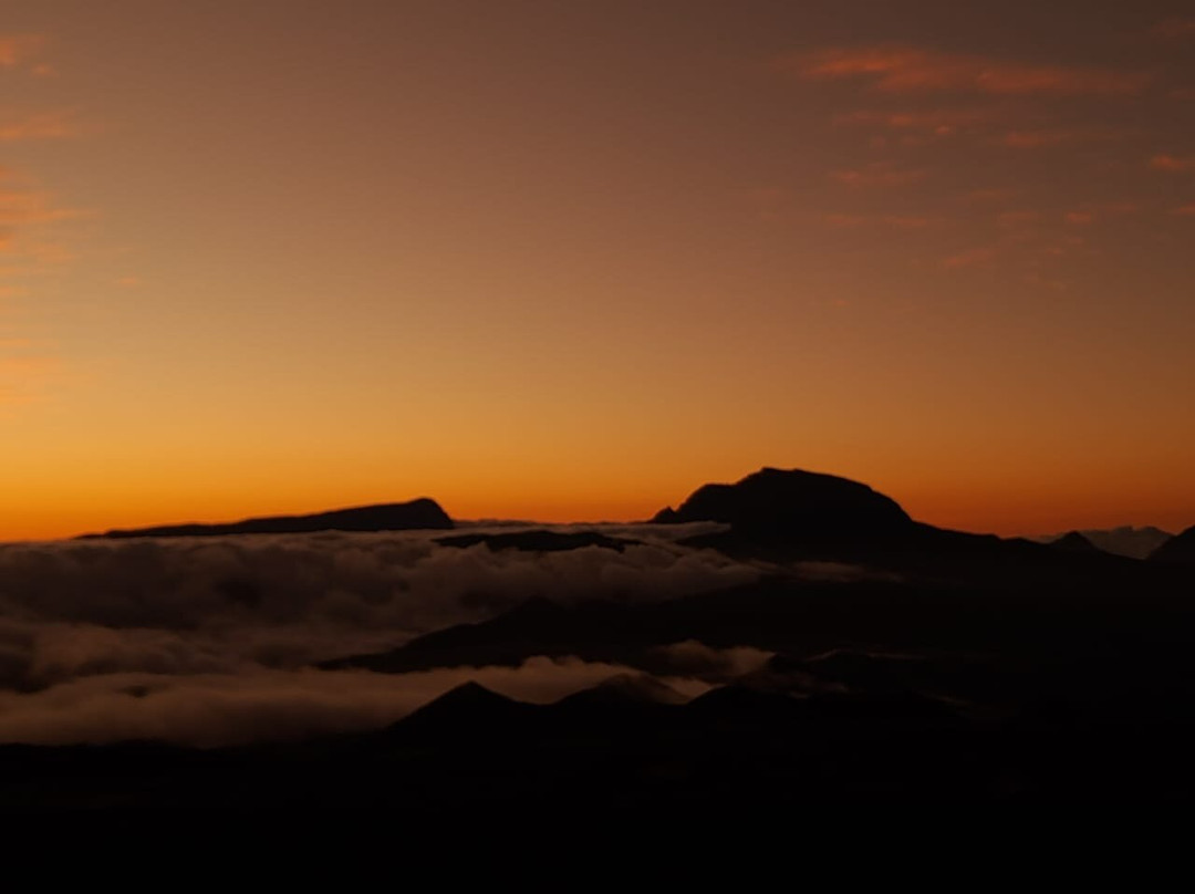 Rando Run Trekking - Day Tours-L'Etang-Sale必去景点