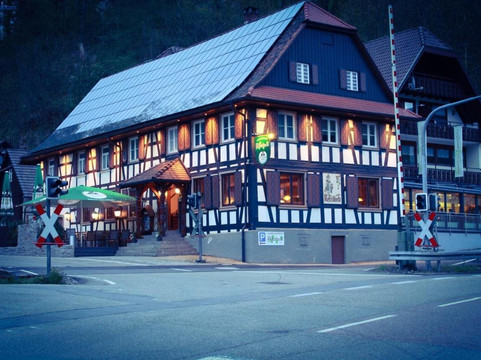 Seebach酒店住宿-Landgasthof Rebstock