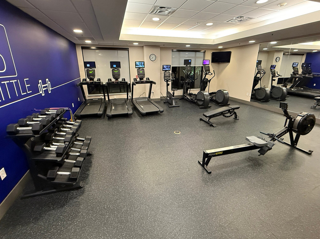 约翰斯敦智选假日酒店主图