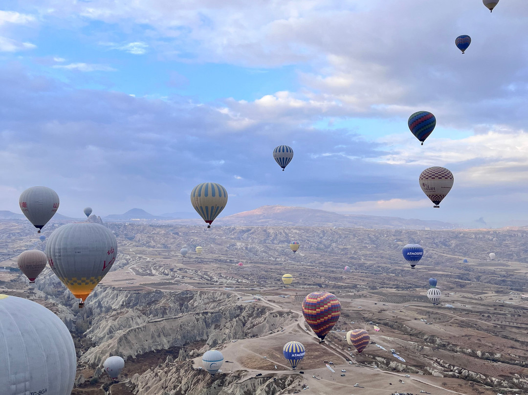 Discovery Balloons-格雷梅必去景点