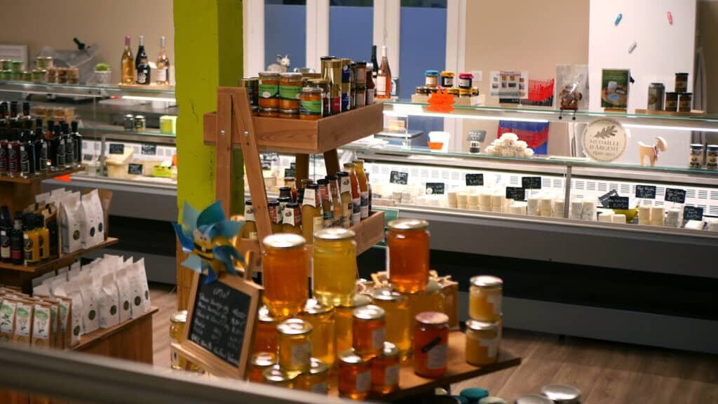 Boutique de la Boisette-Montmelard必去景点