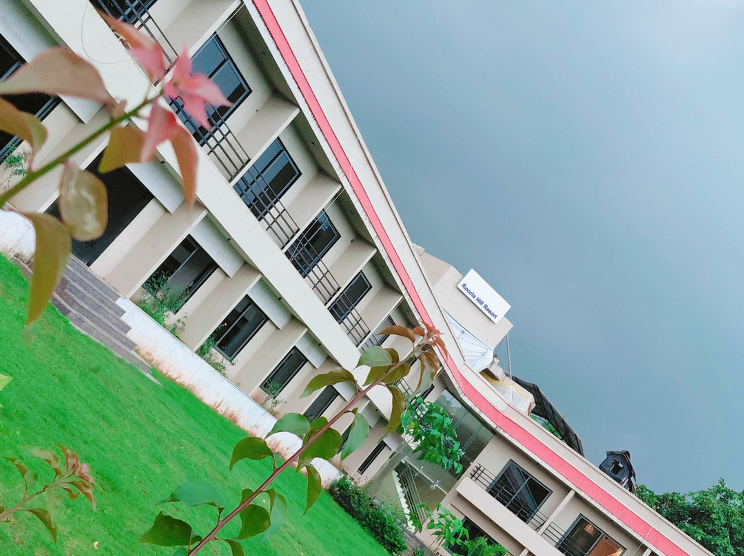 Roccia Hill Resort and Adventure Park-Songadh必去景点