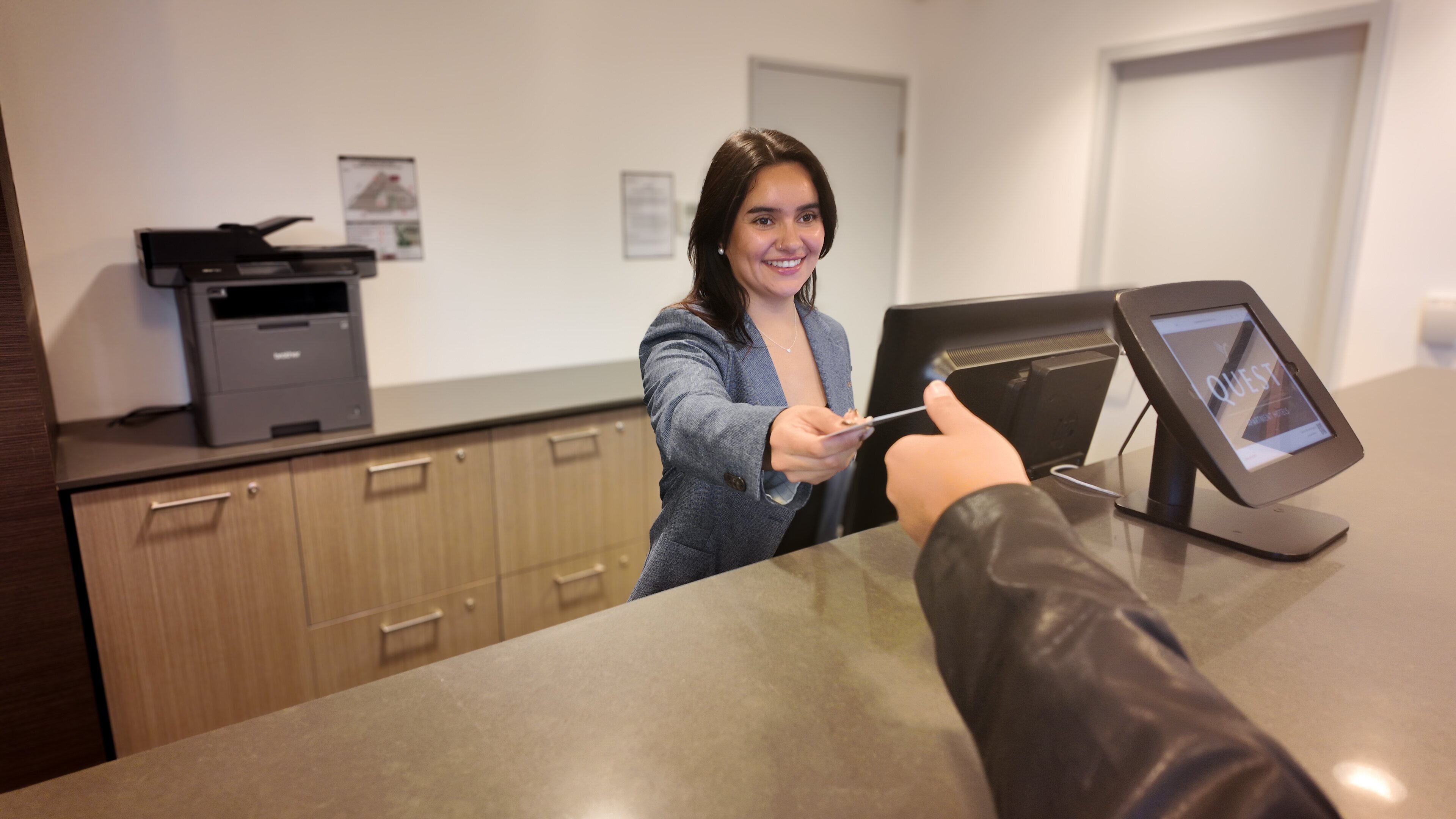 Quest Mounts Bay Road-浴室