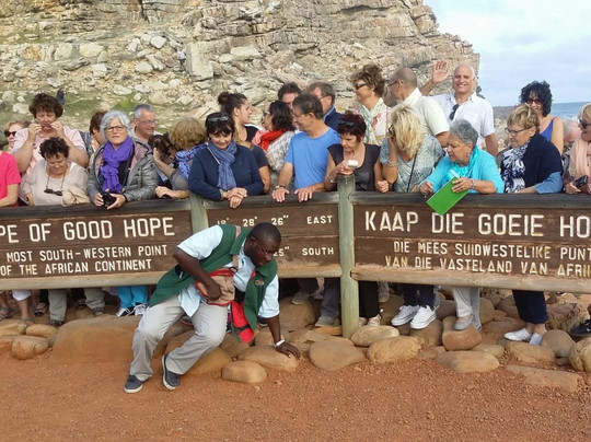 african macaw dmc- tourism