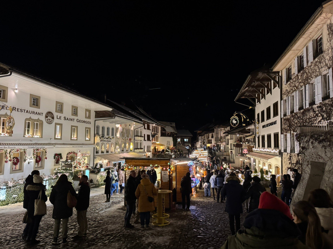 Hotel La Fleur de Lys主图