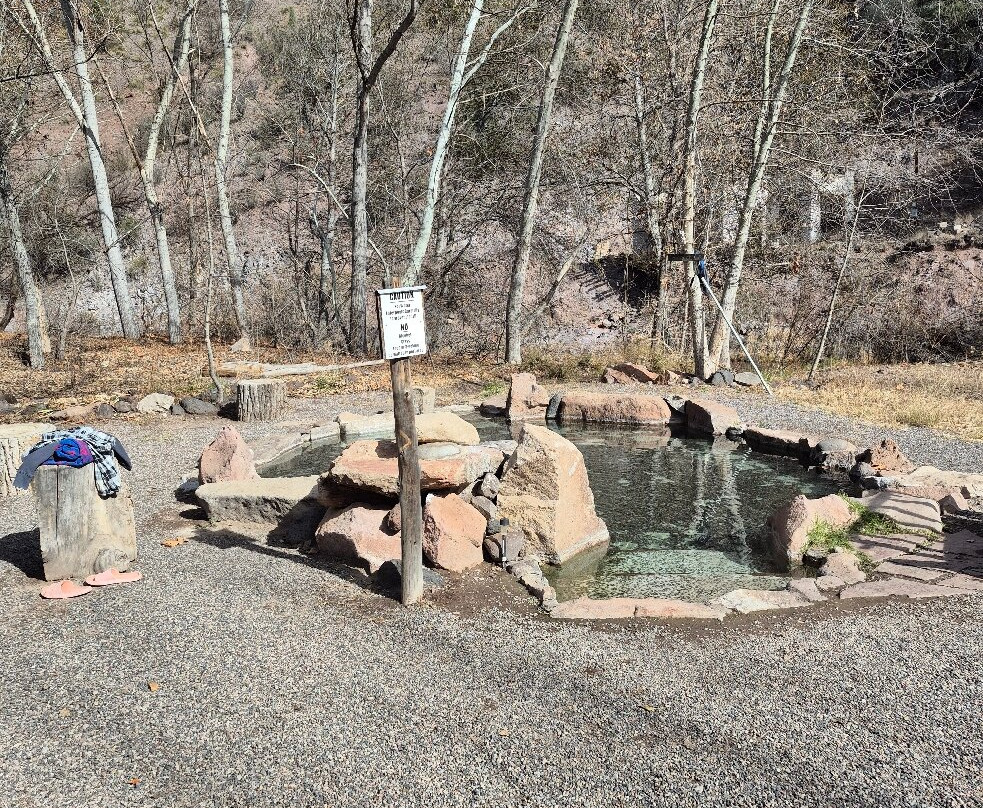 Gila Hot Springs Campground主图