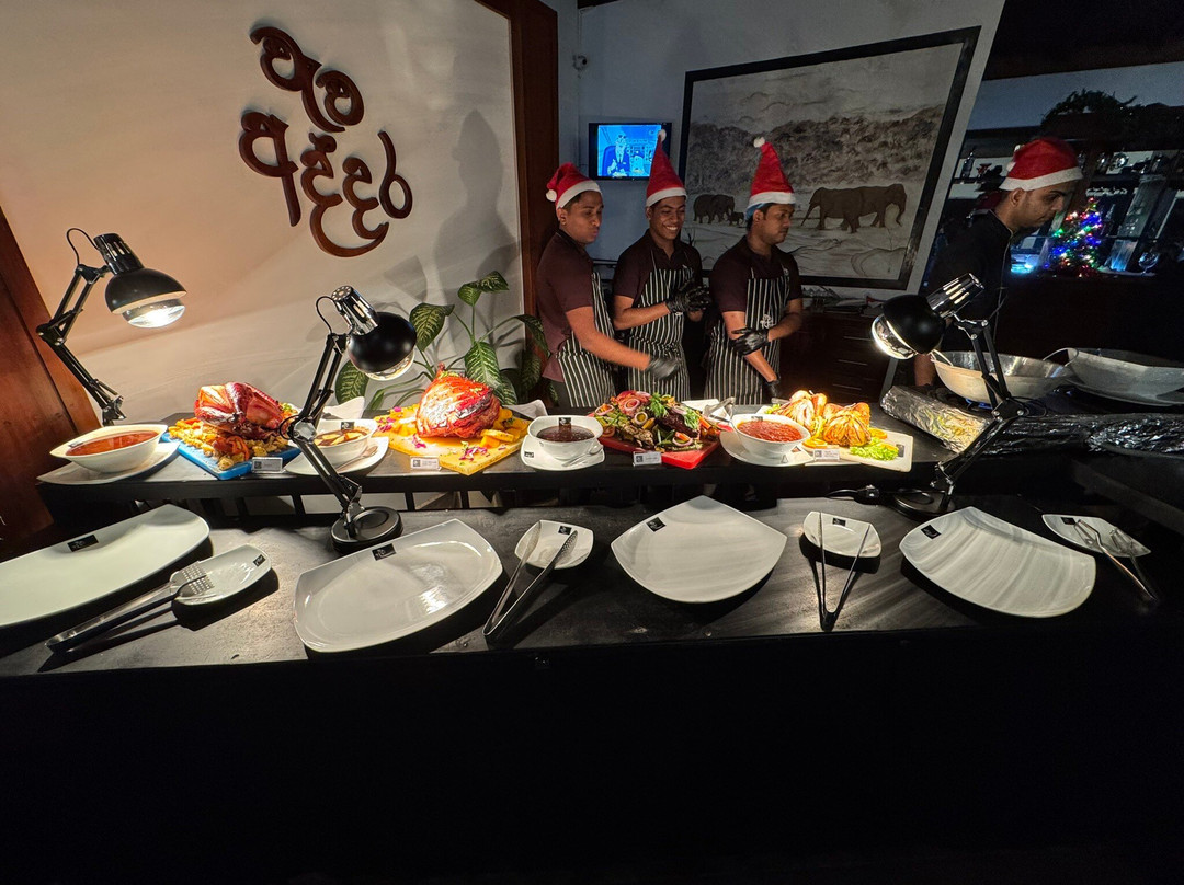 维瓦阿达尔湖畔酒店