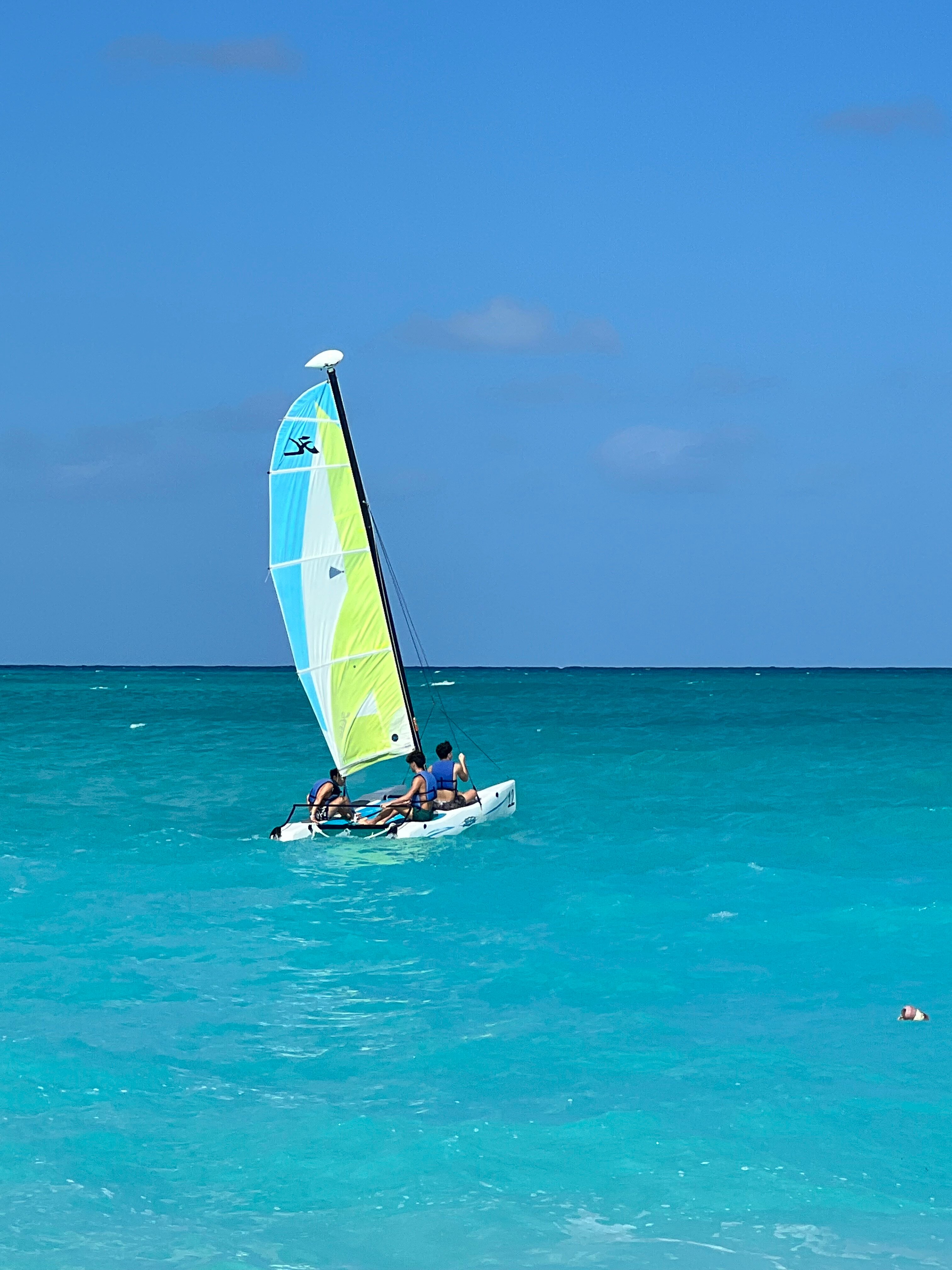 哥伦布岛地中海度假村-官方