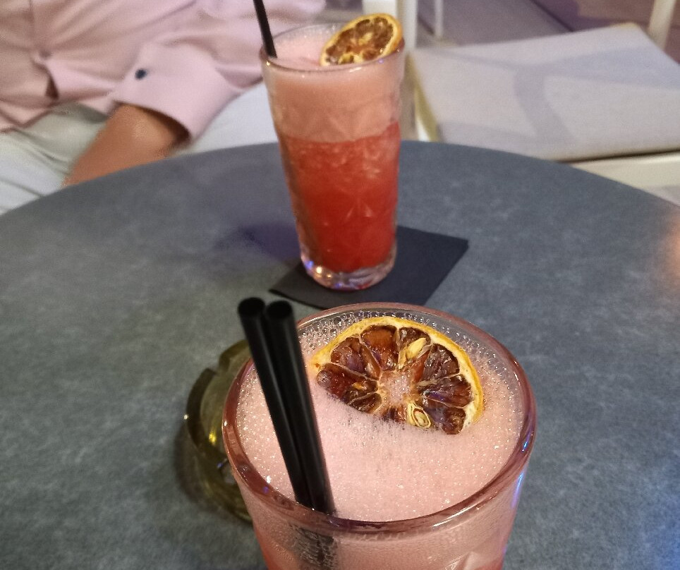 Whisper Music Cocktail Bar-史塔利思必去景点