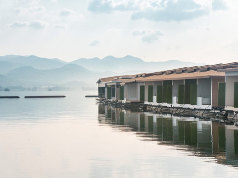 拉雅布里度假村主图