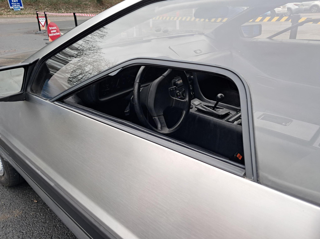 Drive Dad's Car-Ambergate必去景点