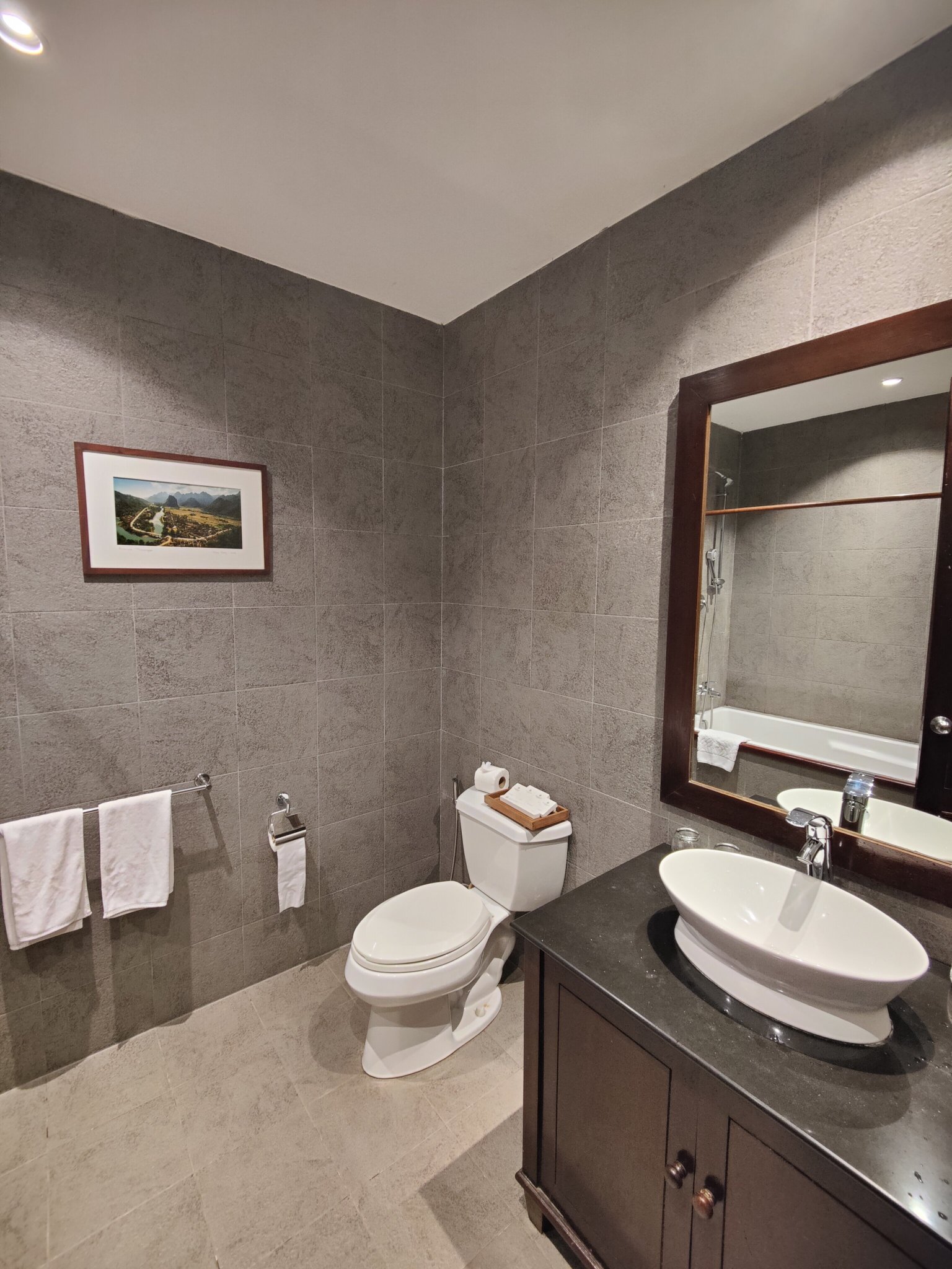 滨江精品度假村-浴室