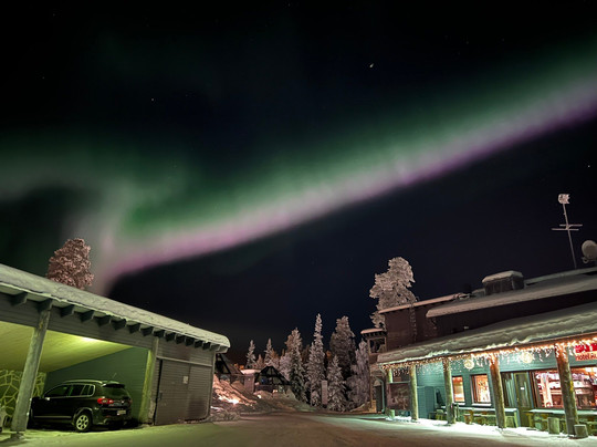 欧若拉圣诞酒店主图