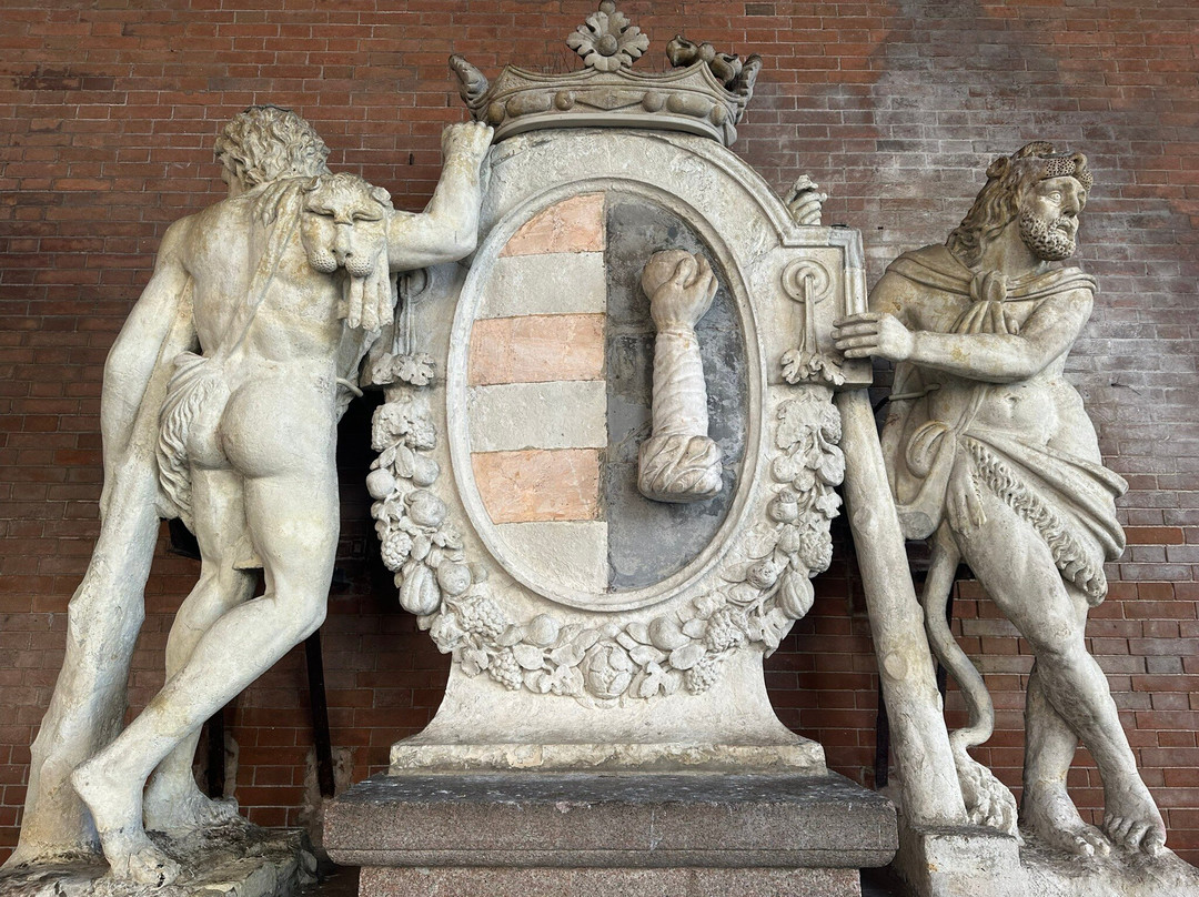 Loggia dei Militi-克雷莫纳必去景点