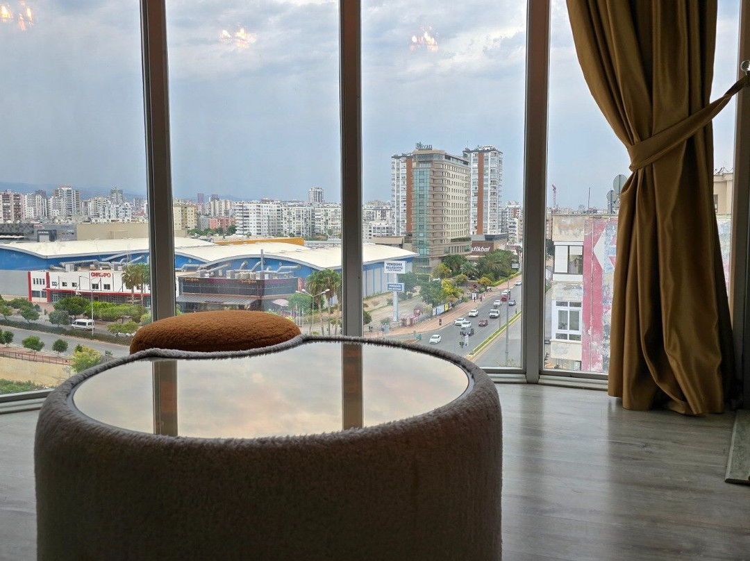 Wenirvana Suits Hotel