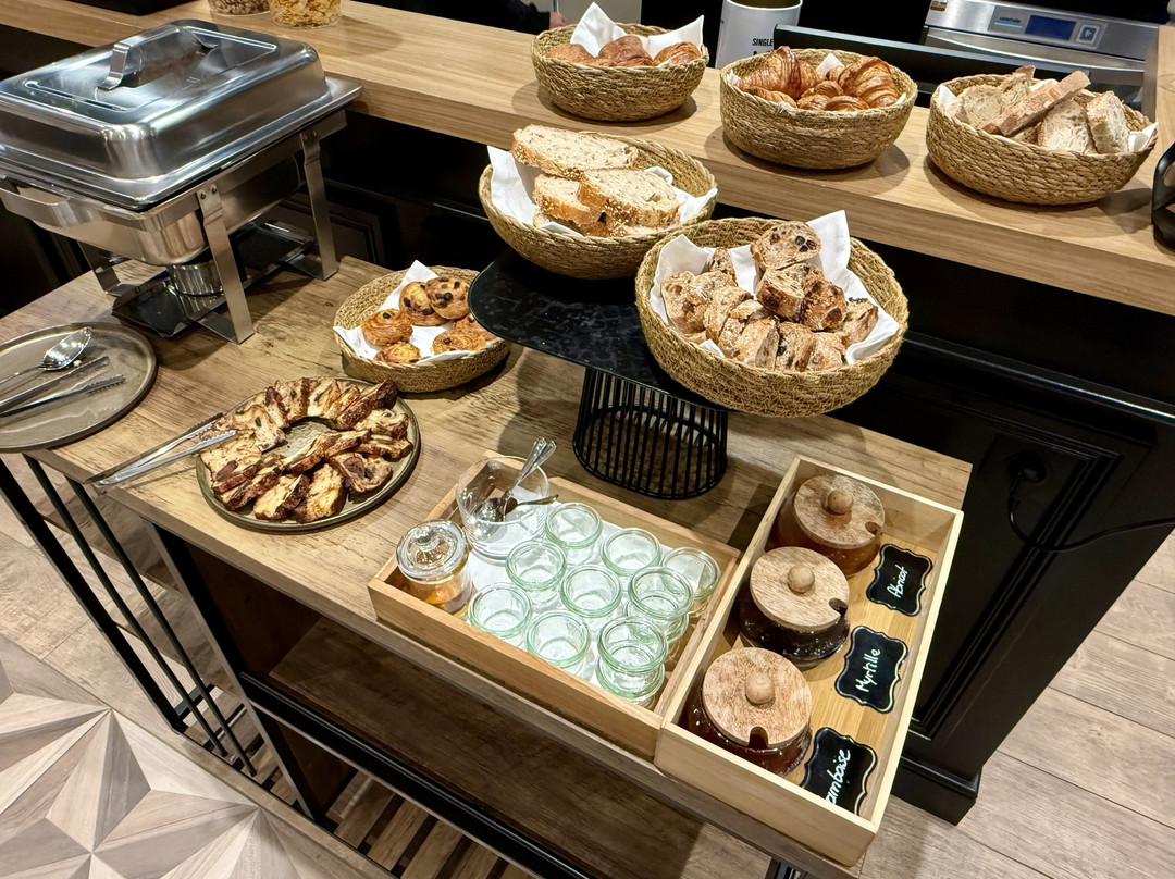 勒布雷努斯餐厅酒店（Logis 酒店）主图