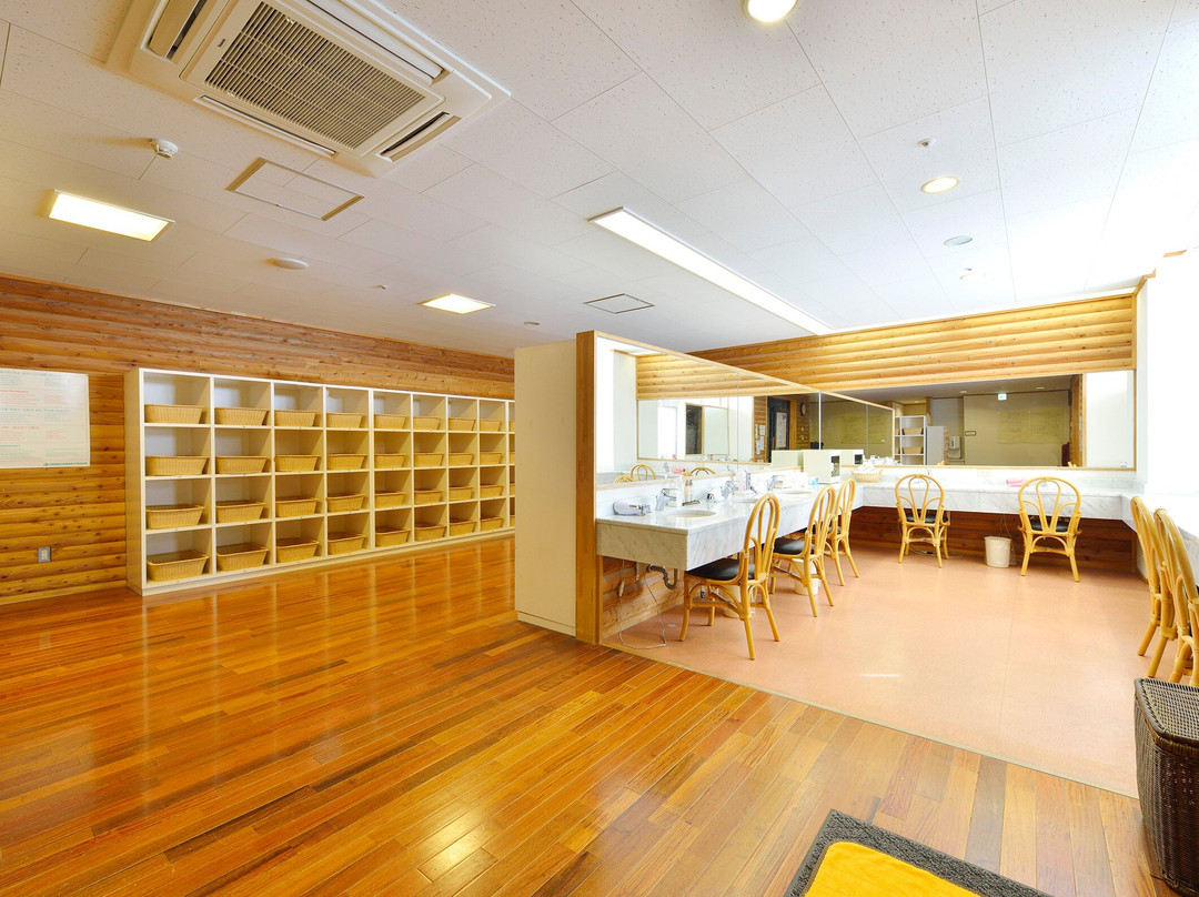 东川旭岳温泉熊蒙特酒店主图