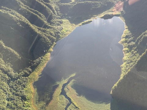 Corail Helicopteres-留尼旺圣皮耶必去景点