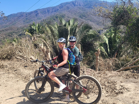 Eco Ride Mountain Bike & Hiking Tours-瓦拉塔港必去景点