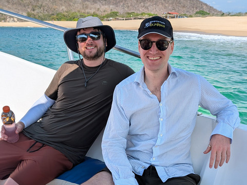 Mani Gonzalez Adventures-Crucecita必去景点