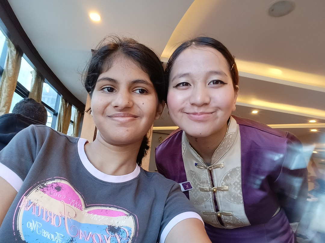 亚什什里杰酒店及宴会厅