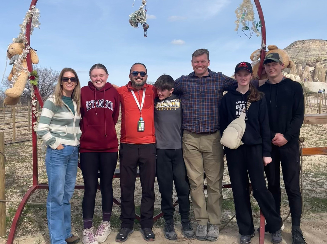 Last World Travel Agency-奥塔西萨必去景点