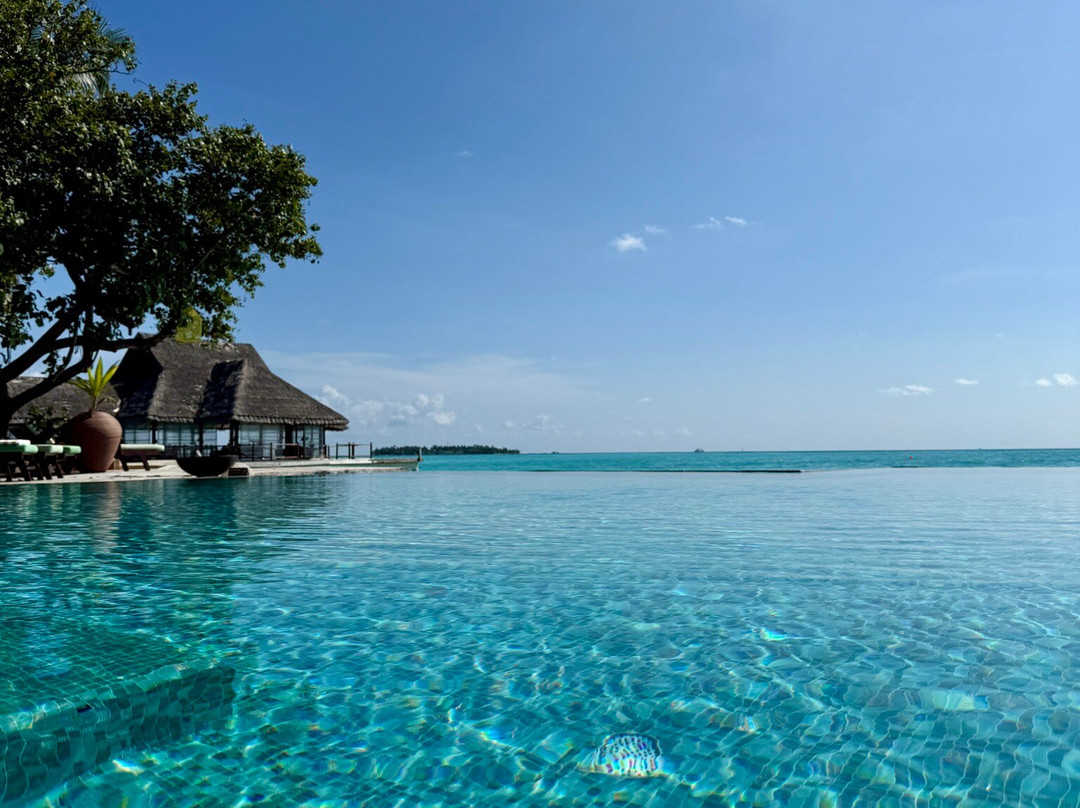 泰姬度假温泉酒店主图