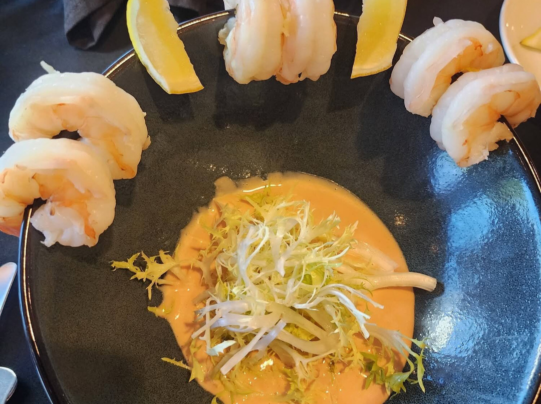 兰斯当水疗度假酒店主图